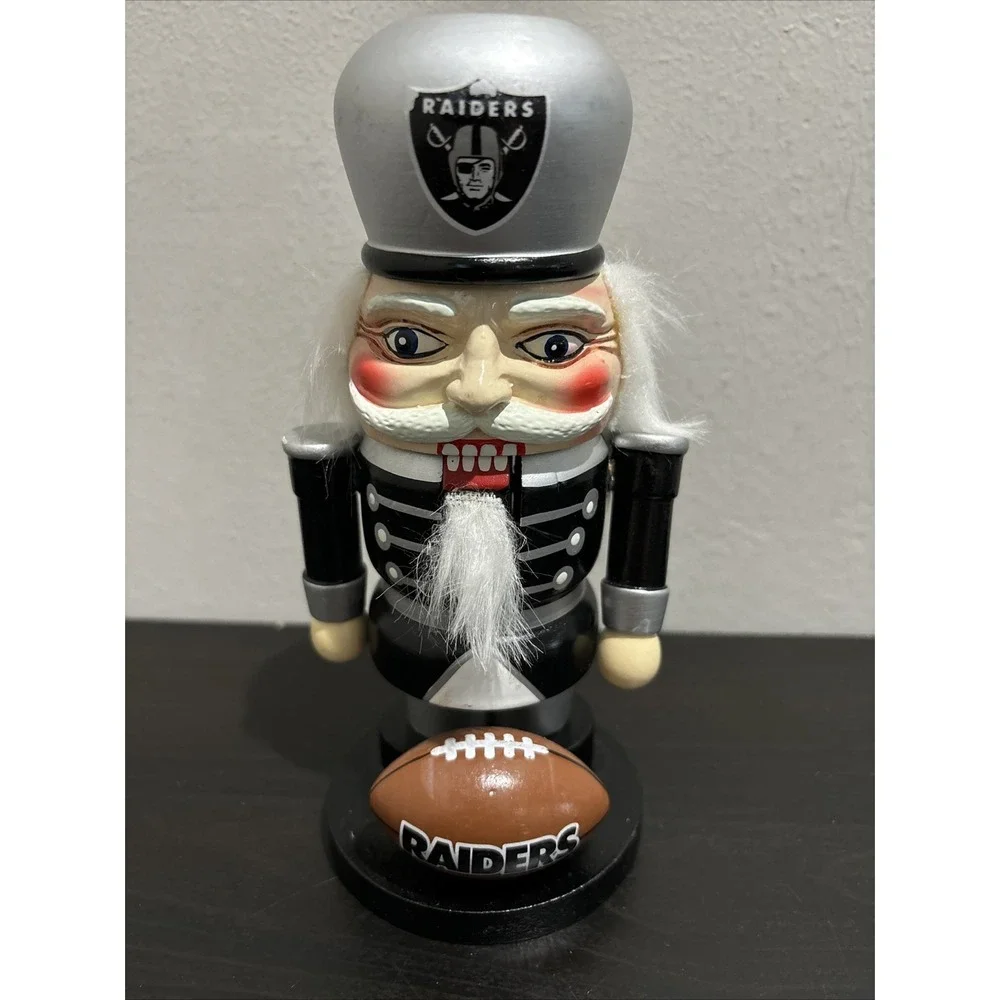 Oakland Raiders ~ Sports Collectors Christmas Nutcracker 6